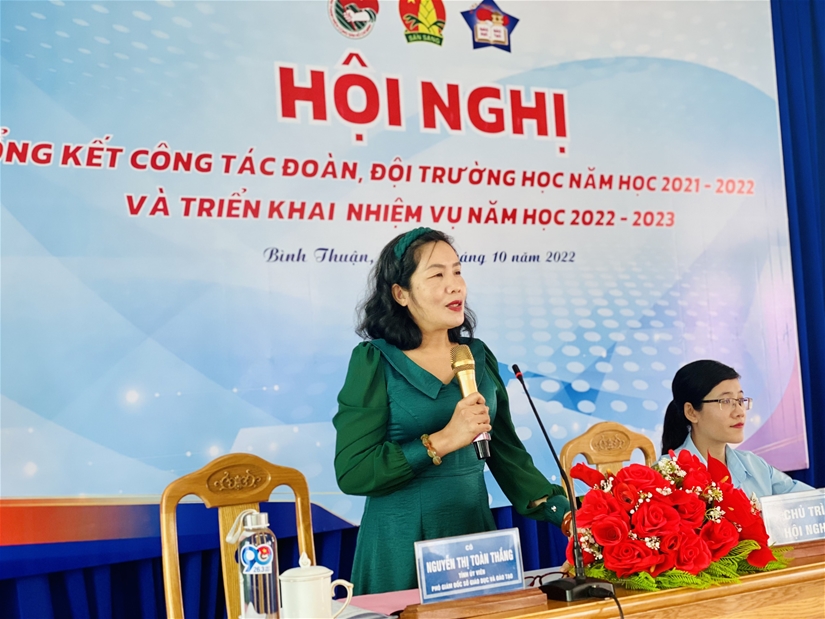 Đồng chí Nguyễn Thị Toàn Thắng – Tỉnh ủy viên, Phó giám đốc Sở Giáo dục và Đào tạo – Phó Chủ tịch Hội đồng đội tỉnh